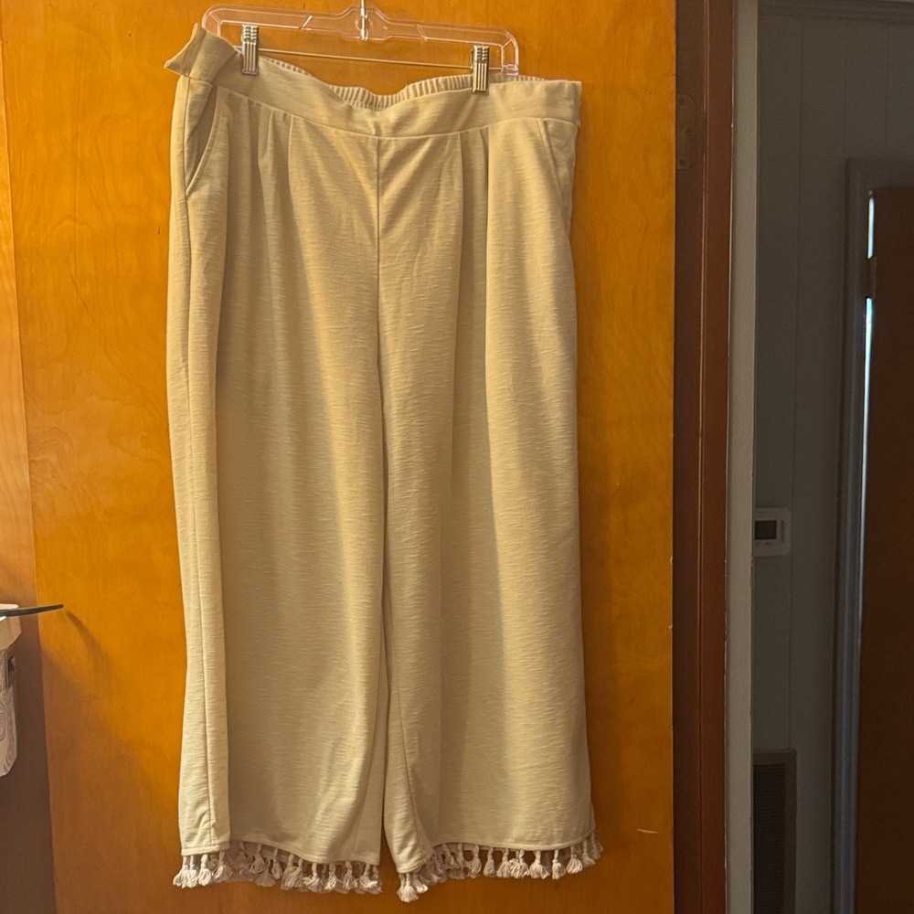 Cato Beige Textured Wide Leg Capri Trousers with fringe trim